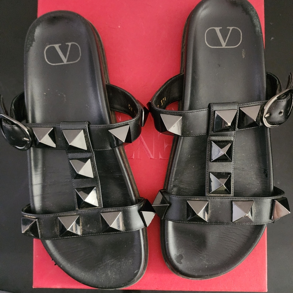 Valentino all black Roman Stud sandal size 37.5 (7 US)